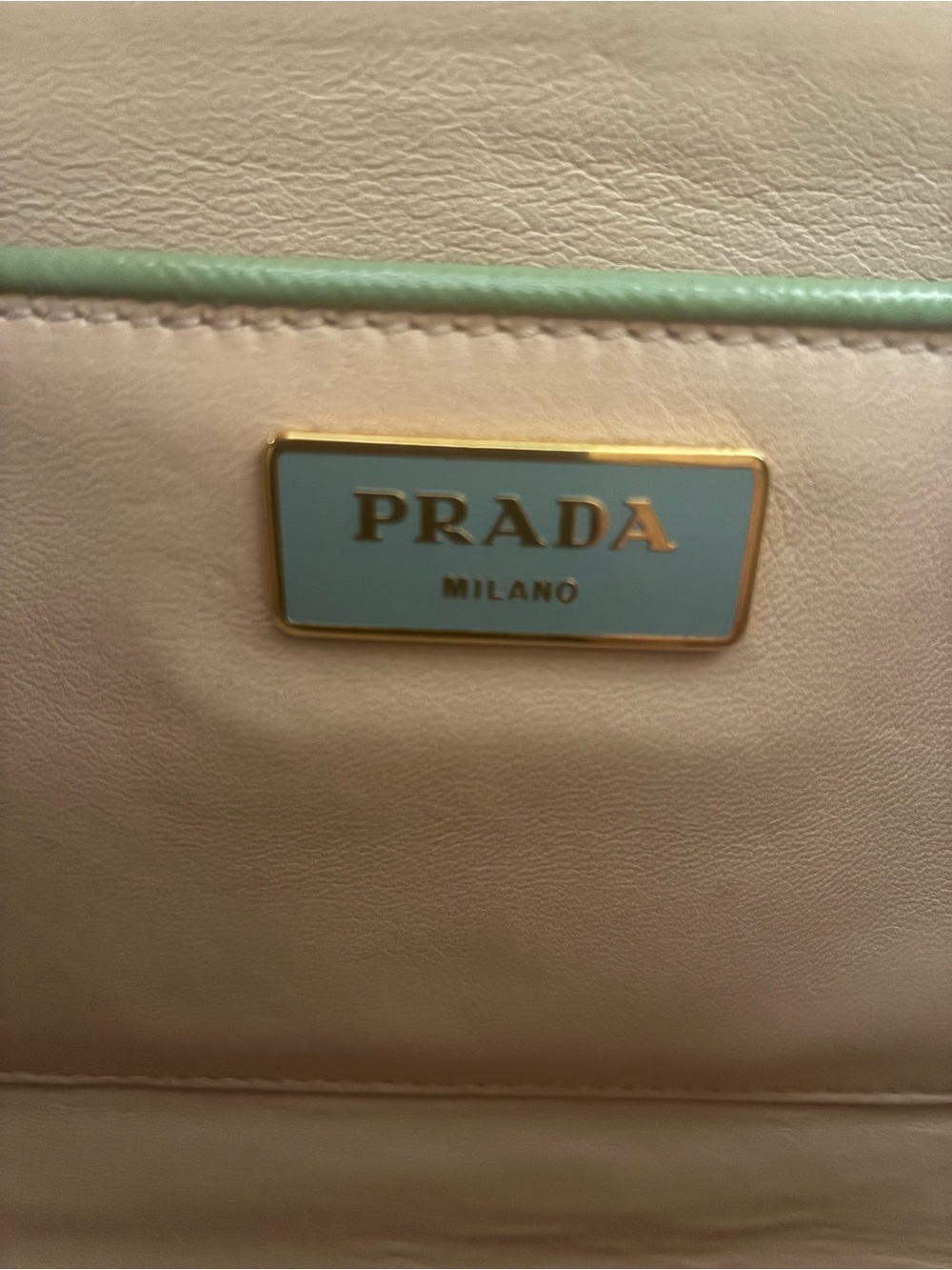 Prada Saffiano Vernice pyramid frame handbag - Picture 12 of 16